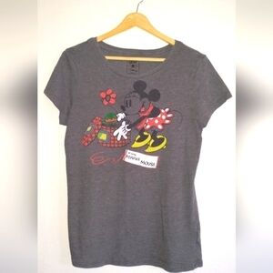 Disney"s Minnie Mouse Hat Box Flower Vintage Drawing Soft T Shirt Blouse M
